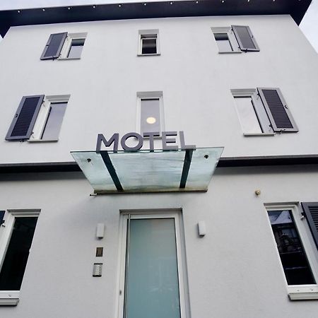 Motel By Maier Goetzis- Kontaktloser Check-In Exterior foto